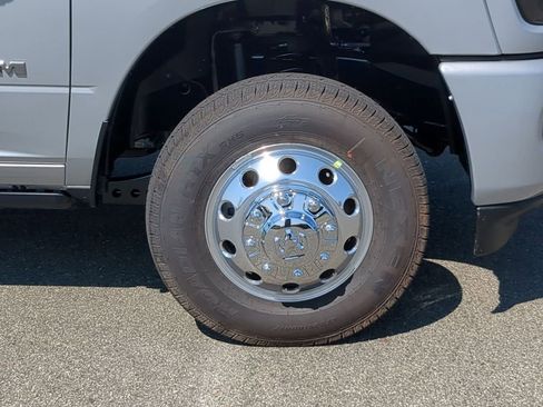 Used 2026 RAM 3500 Laramie image 11