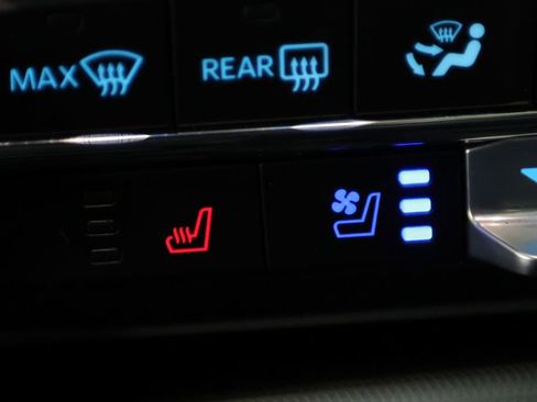 Used 2023 Ford F150 Raptor w/ Raptor Carbon Fiber Package AWD/4WD image 28