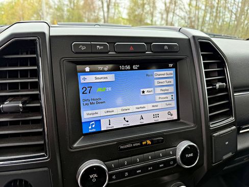 Used 2019 Ford Expedition Limited AWD/4WD image 17