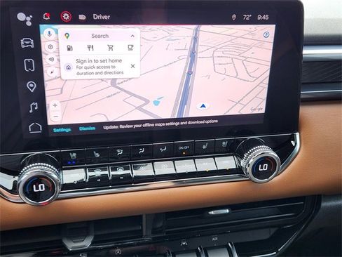 Used 2023 GMC Canyon AT4 w/ AT4 Premium Package image 17