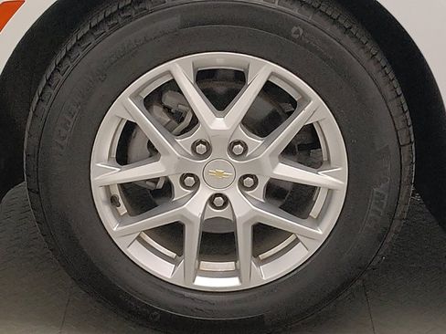 Used 2022 Chevrolet Equinox LT FWD image 31
