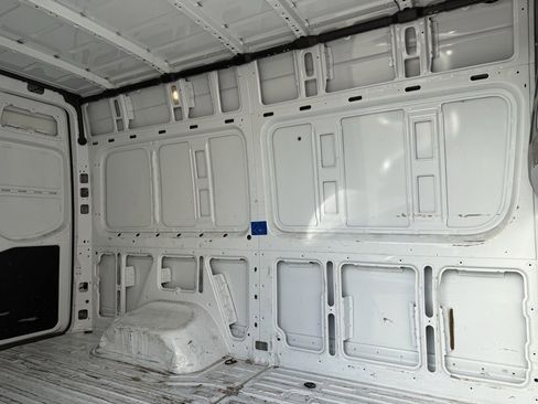 Used 2019 Mercedes-Benz Sprinter 144 Cargo image 6
