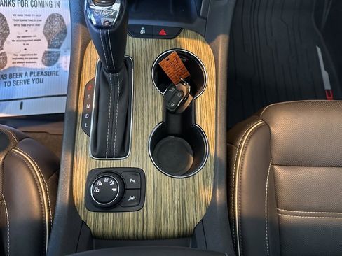 Used 2018 GMC Acadia Denali w/ Technology Package image 24