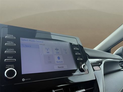 Used 2024 Toyota Camry LE image 15