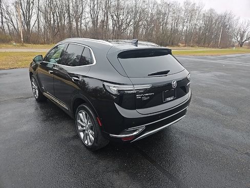 Used 2023 Buick Envision Avenir image 5