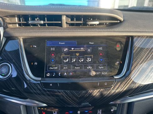 Certified 2025 Cadillac XT6 Premium Luxury image 16