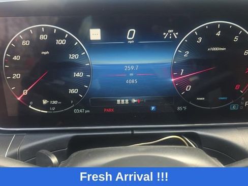 Used 2024 Mercedes-Benz C 300 Sedan image 9