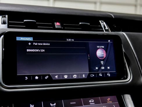 Used 2018 Land Rover Range Rover Sport SVR image 39