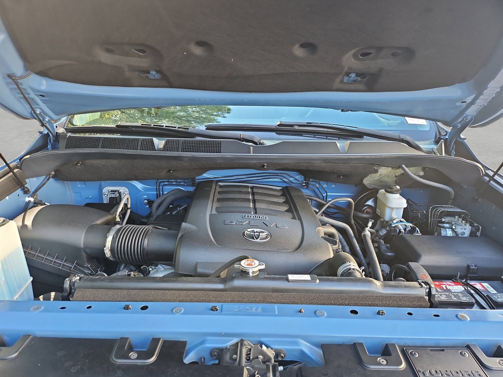 Used 2020 Toyota Tundra Limited w/ Limited Premium Package AWD/4WD image 38