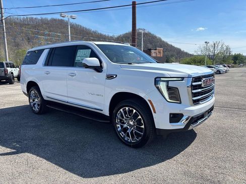 New 2026 GMC Yukon XL Elevation w/ Elevation Premium Package image 7