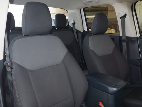 Used 2023 Ford Maverick XL w/ Equipment Group 100A Standard AWD/4WD image 41