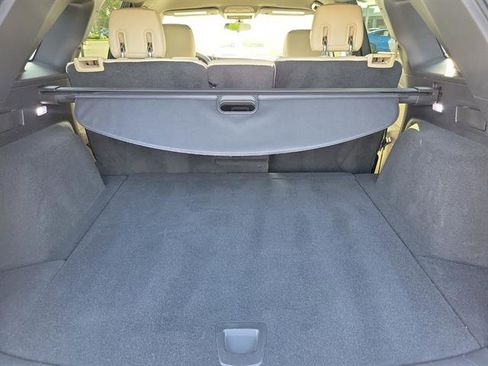 Used 2018 Cadillac XT5 FWD w/ LPO, Wheel Lock Package image 31