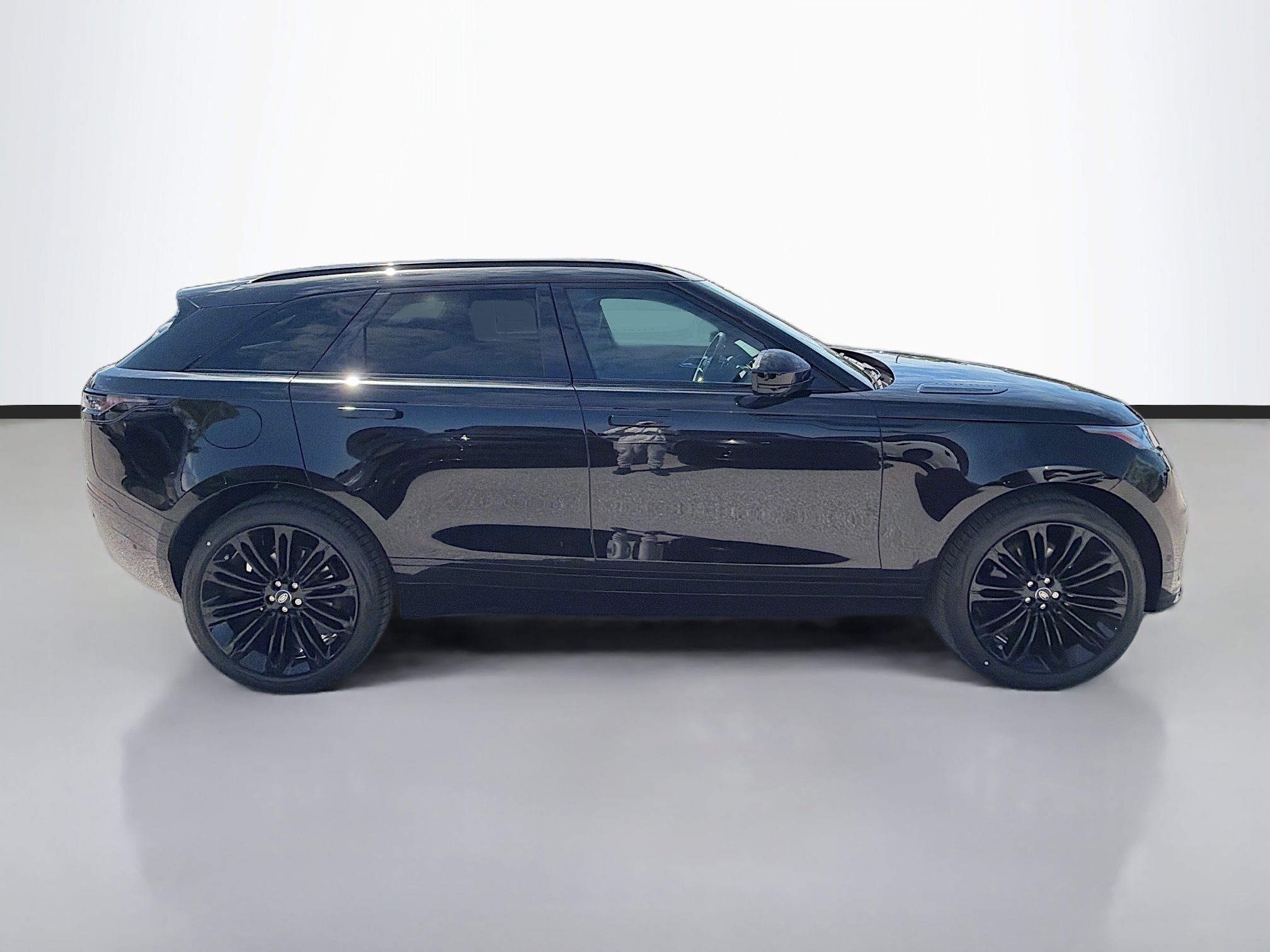 New 2026 Land Rover Range Rover Velar Dynamic SE AWD/4WD image 6
