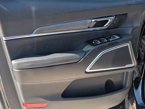 Used 2024 Kia Telluride SX Prestige X-Line image 16