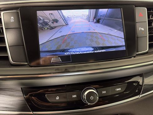 Used 2021 Buick Enclave Essence w/ Sport Touring Edition FWD image 24