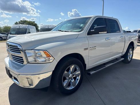 Used 2016 RAM 1500 Lone Star AWD/4WD image 3