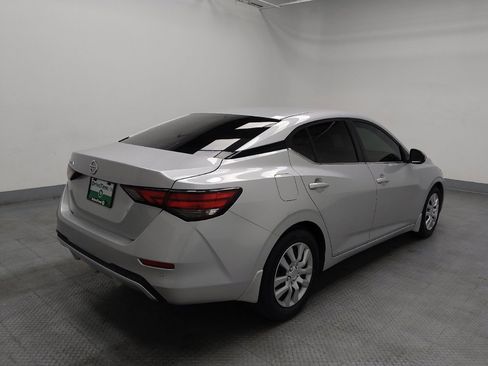 Used 2020 Nissan Sentra S FWD image 9