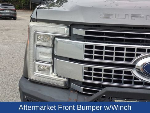 Used 2017 Ford F350 Platinum w/ Platinum Ultimate Package AWD/4WD image 10