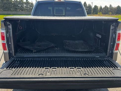 Used 2012 Ford F150 XLT w/ XLT Chrome Pkg image 17