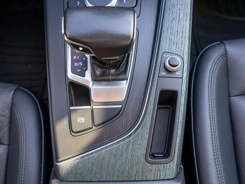 Used 2017 Audi A4 2.0T Ultra Premium w/ Convenience Package image 29