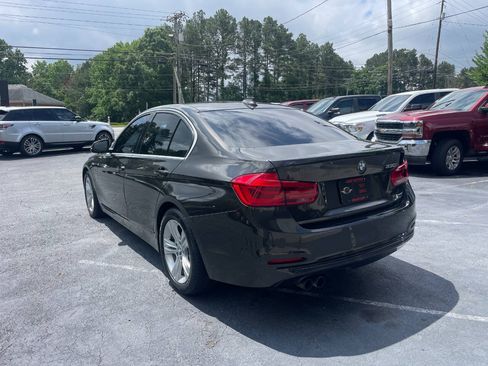 Used 2017 BMW 330i Sedan w/ Driver Assistance Package RWD image 8
