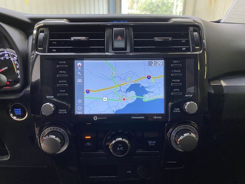 Used 2023 Toyota 4Runner TRD Off-Road Premium image 40