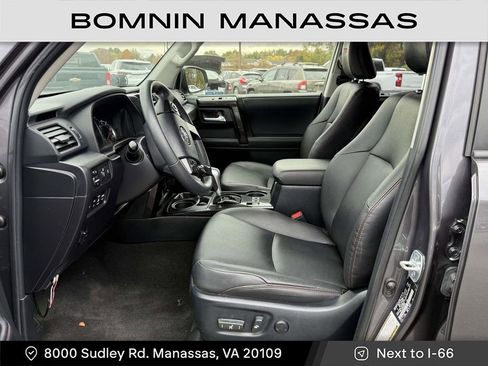 Used 2021 Toyota 4Runner TRD Off-Road Premium image 16