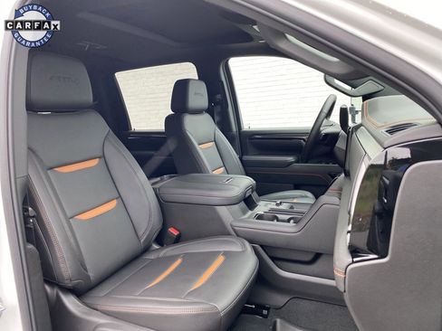 Used 2025 GMC Sierra 2500 AT4 image 15