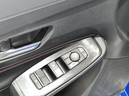 New 2026 Nissan Sentra SR w/ Floor Mat Package FWD image 8