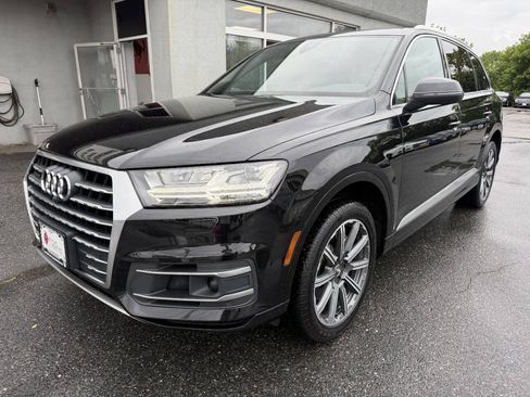 Used 2017 Audi Q7 3.0T Premium Plus w/ Premium Plus Package AWD/4WD image 3