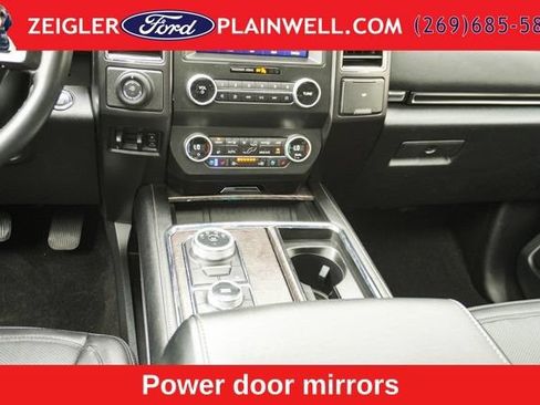 Used 2021 Ford Expedition Max Limited AWD/4WD image 19