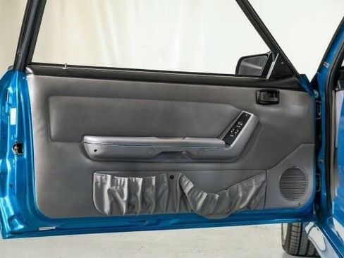 Used 1993 Ford Mustang Cobra image 26