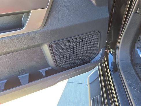 Used 2022 Toyota Tundra SR5 image 32