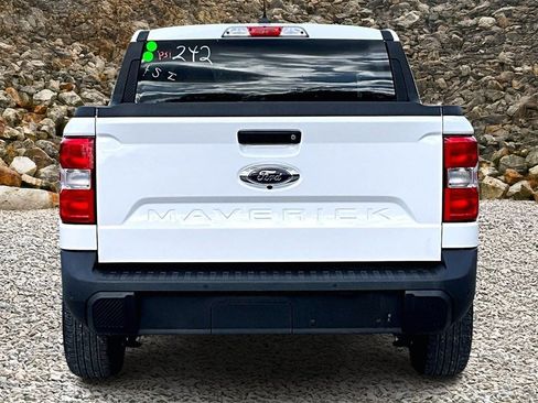 Used 2022 Ford Maverick XL image 4