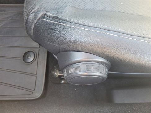 Used 2022 MAZDA MX-5 Miata RF Grand Touring w/ Weather Package image 4