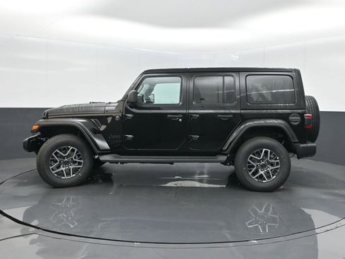 New 2025 Jeep Wrangler Sahara image 4