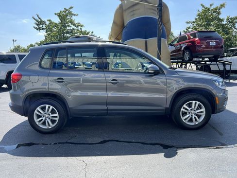 Used 2017 Volkswagen Tiguan S FWD image 7