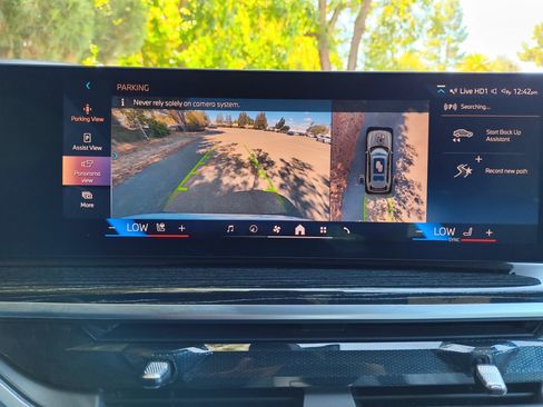 Used 2026 BMW X7 xDrive40i w/ M Sport Package AWD/4WD image 25