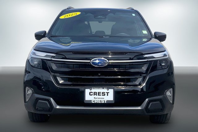 Used 2025 Subaru Forester Touring w/ Popular Package - Touring AWD/4WD image 2