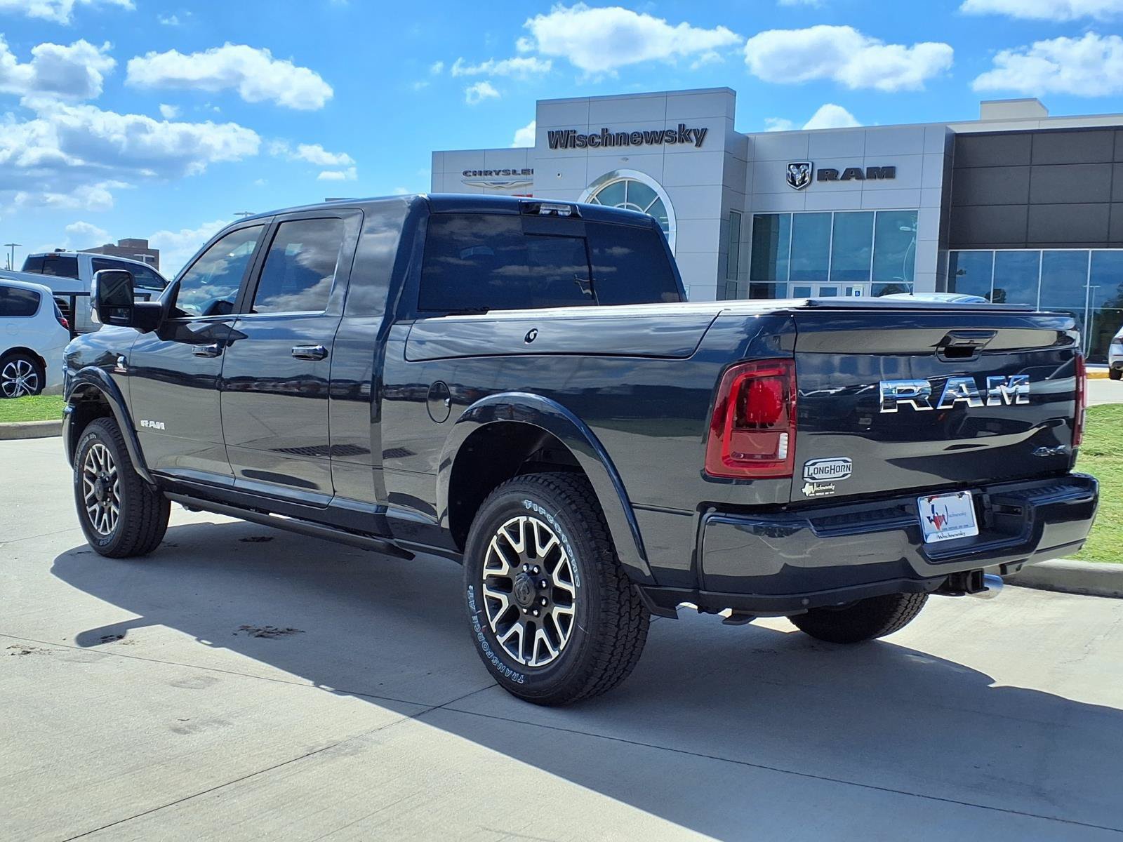 New 2027 RAM 2500 Limited AWD/4WD image 2