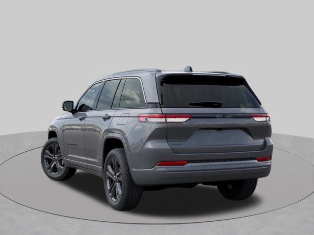 New 2027 Jeep Grand Cherokee Limited AWD/4WD image 3