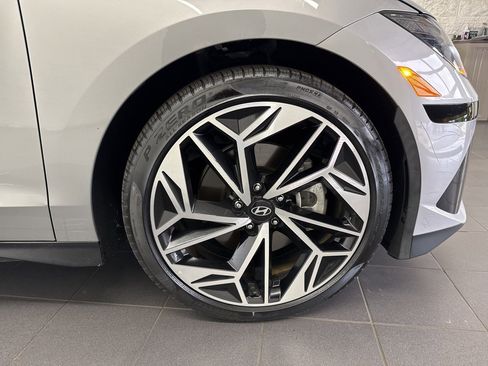 Used 2023 Hyundai Ioniq 6 SEL image 51