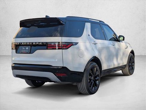 Used 2026 Land Rover Discovery Limited Edition AWD/4WD image 2