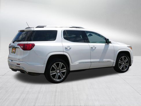 Used 2018 GMC Acadia Denali AWD/4WD image 7