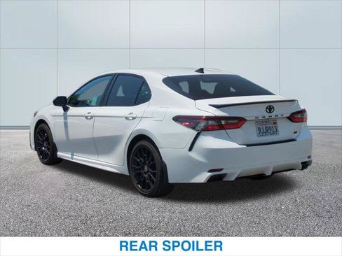 Used 2024 Toyota Camry SE w/ Convenience Package FWD image 9