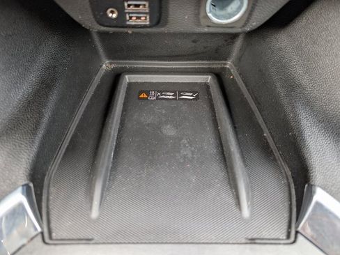 Used 2023 Chevrolet Traverse RS w/ LPO, Floor Liner Package image 28