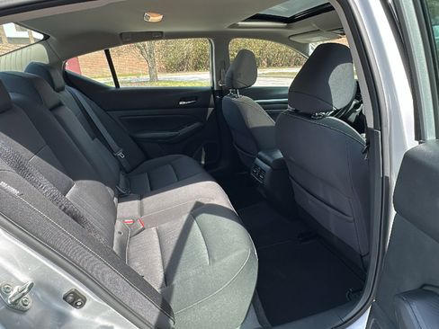 Certified 2019 Nissan Altima 2.5 SV image 26