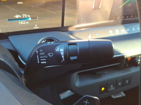 New 2026 Nissan Leaf Platinum+ image 21