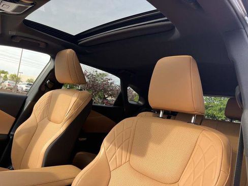 Certified 2025 Lexus RX 350 Premium w/ Accessory Package (Z1) FWD image 33