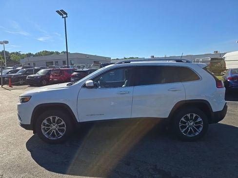Used 2021 Jeep Cherokee Latitude Lux w/ Comfort/Convenience Group AWD/4WD image 4